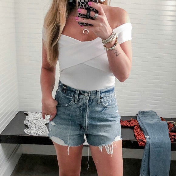 Abercrombie & Fitch White Ribbed Off the Shoulder Bodysuit - Picture 7 of 7